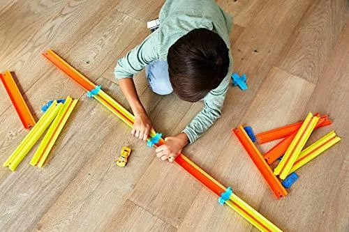 Hot Wheels Track Builder Fold Up Track Pack Assorted
