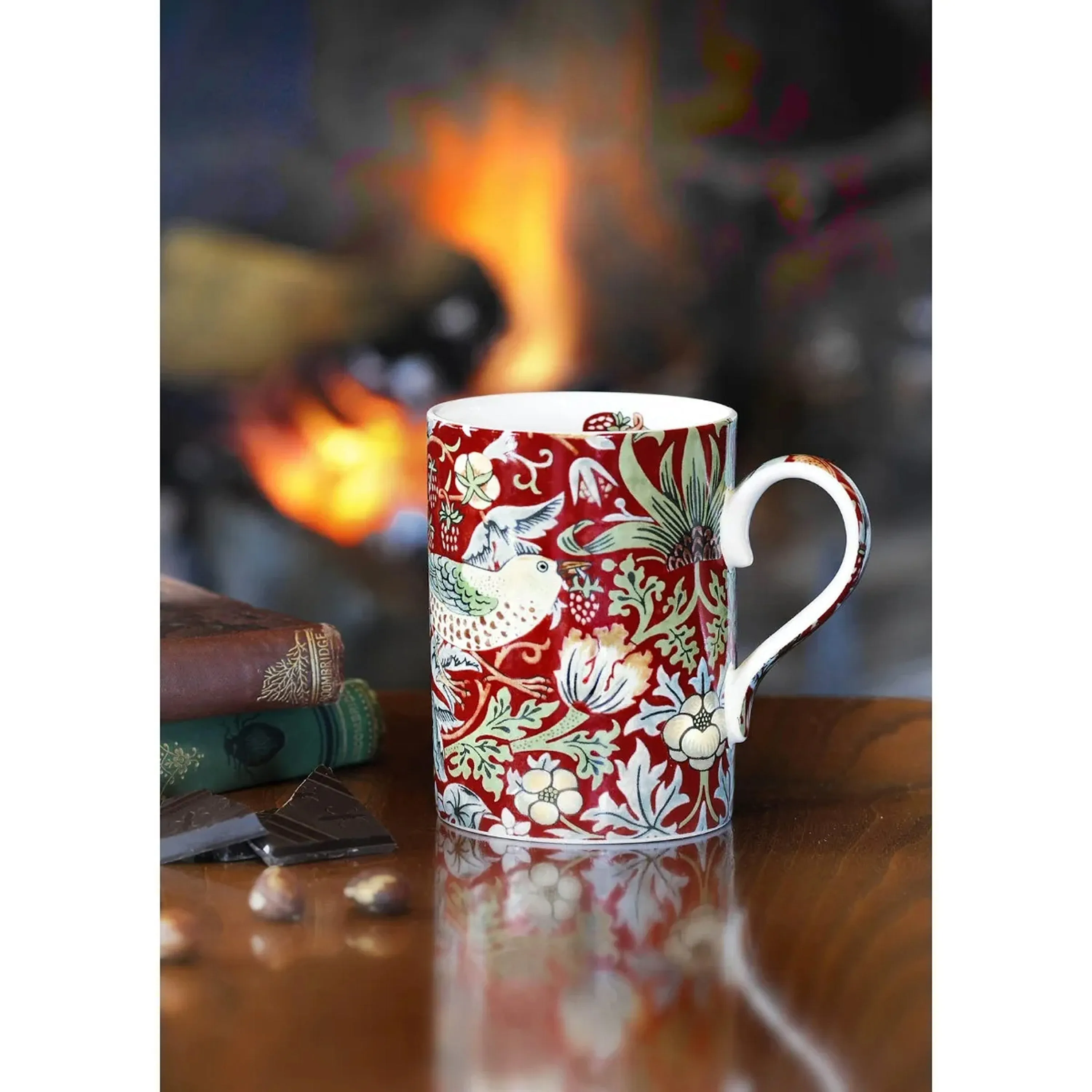 Morris & Co. 340ml Red Strawberry Thief Mug